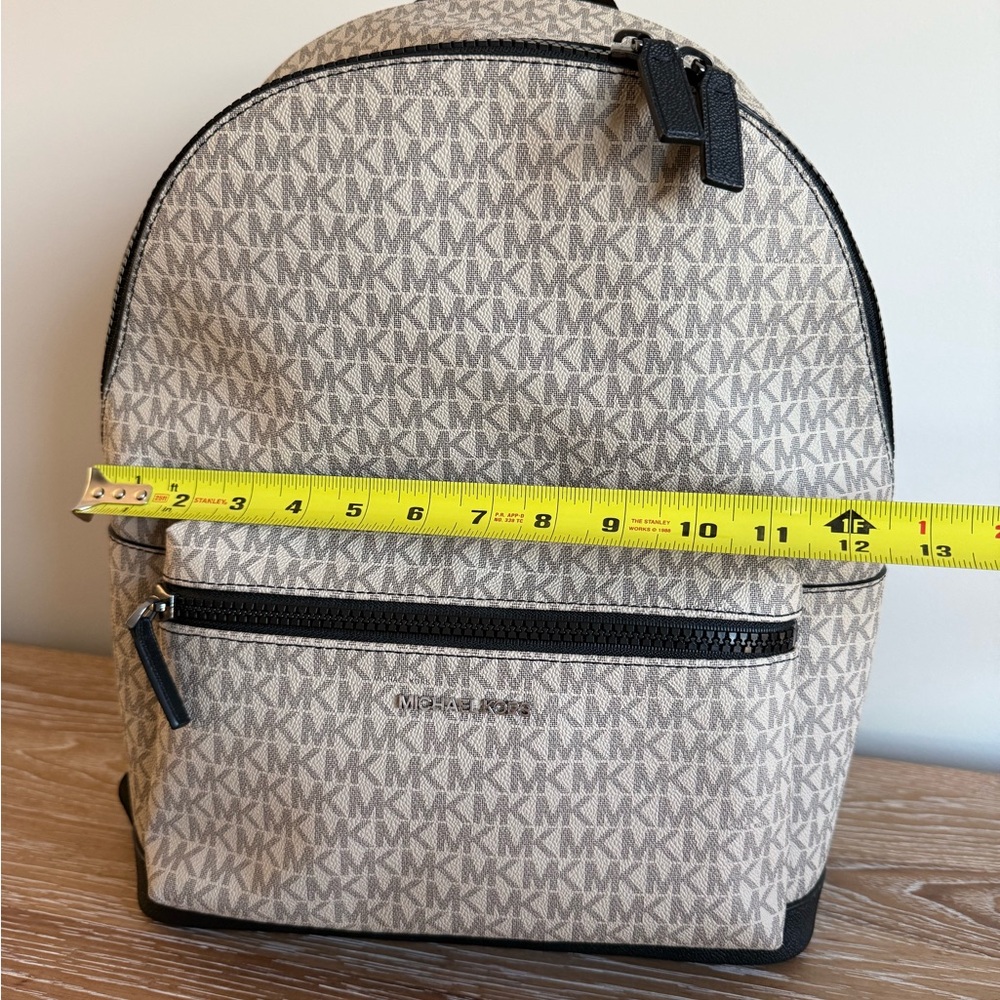 Michael Kors - Logo Tan and Black Backpack - Picture 7 of 7